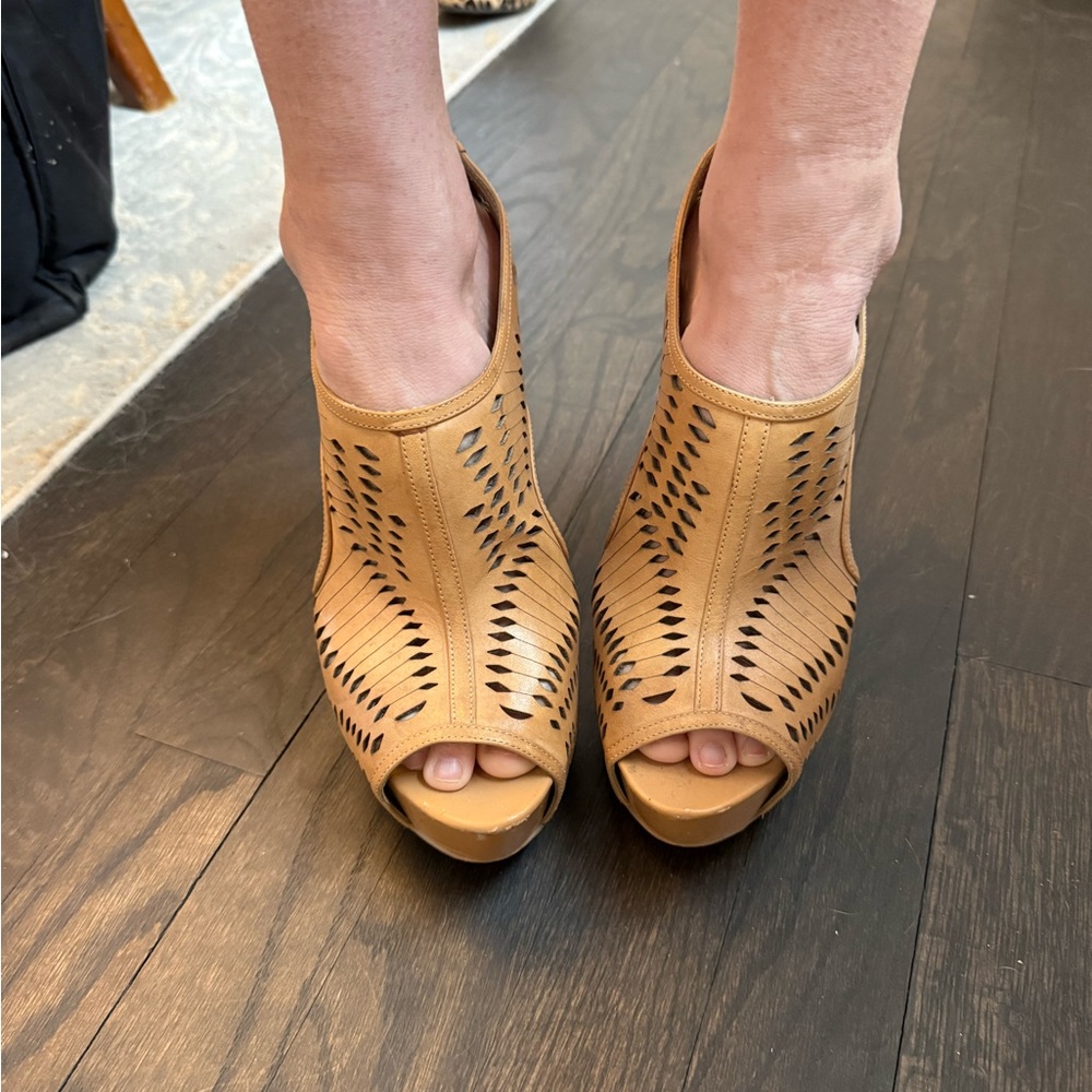 Platform 5”heels
